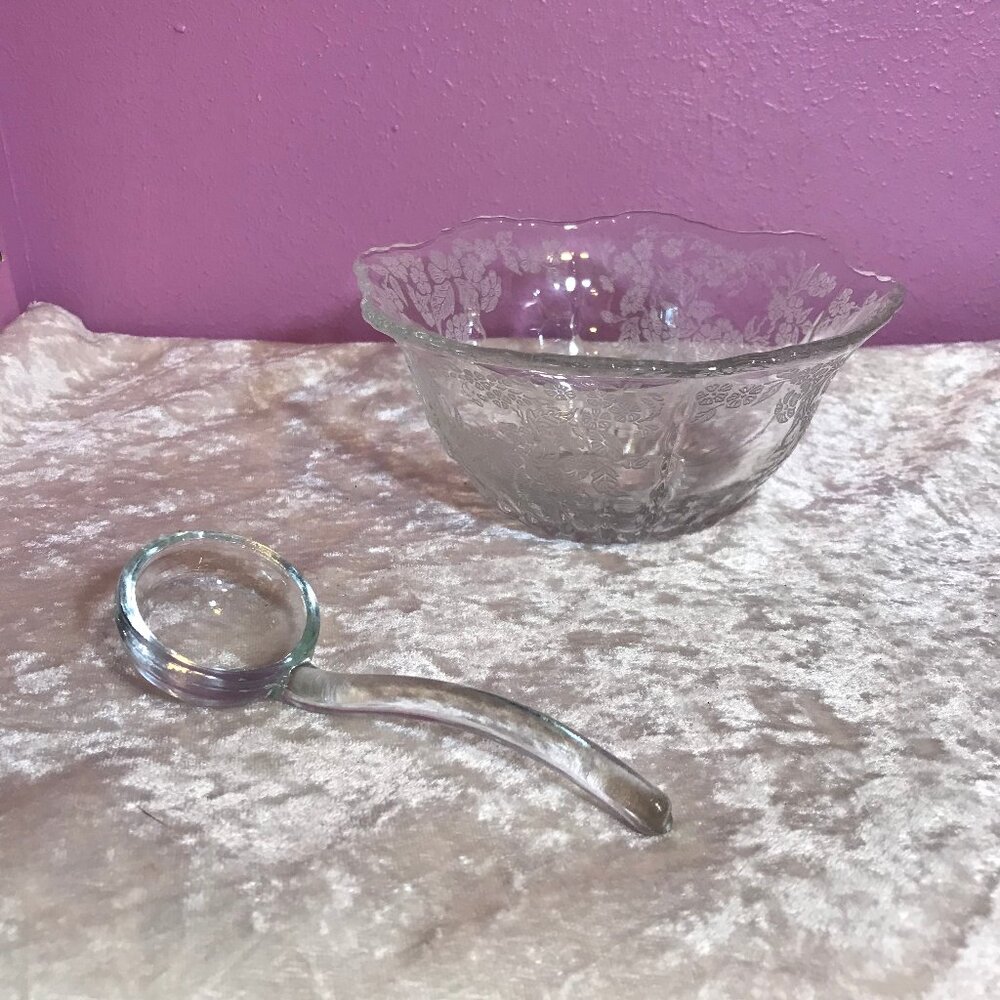 Martinsville * Etched Flowers Radiance Meadow Wreath Serving Bowl w/Spoon Floral